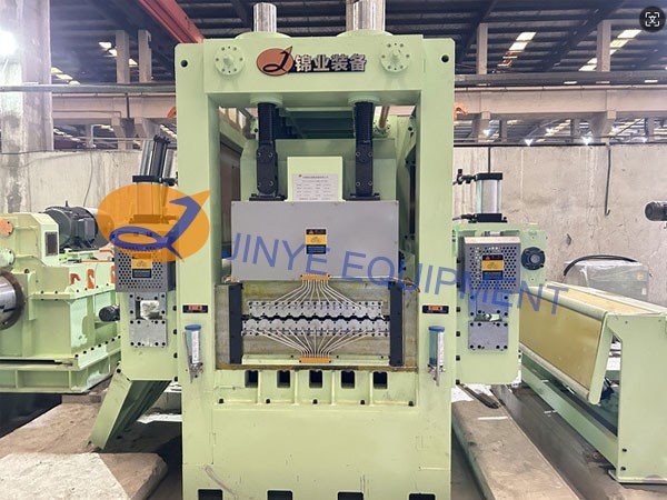 Servo Fly Shear Cut To Length Line